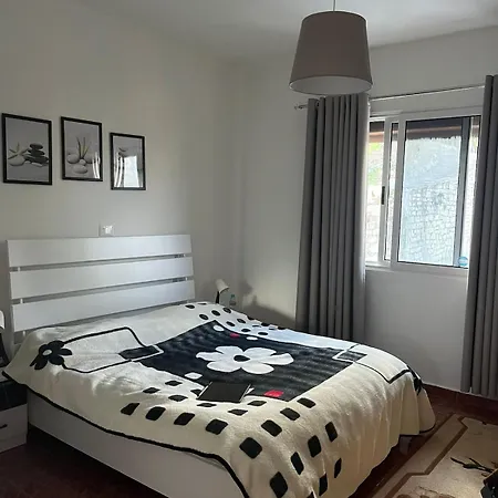Pine Hill Berati